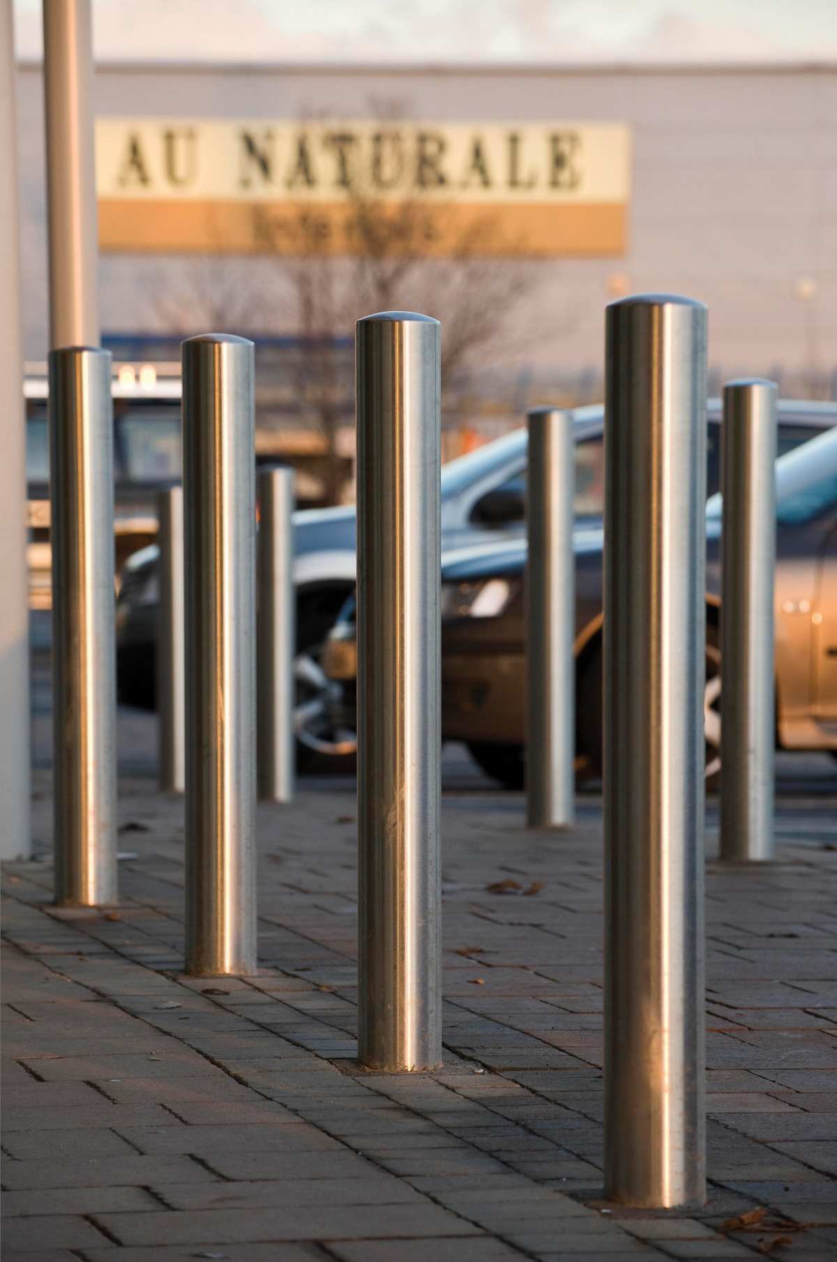 RS001 bollards, Washington