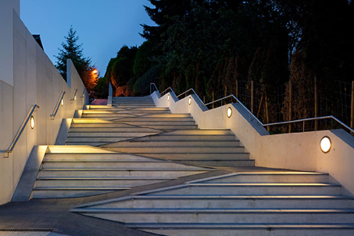 bega circular adjustable recessed wall luminaire
