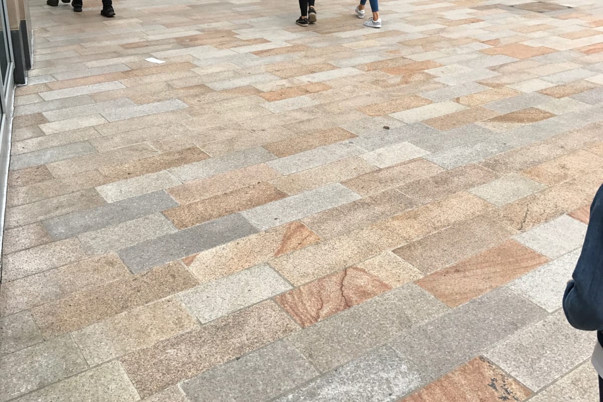 elara granite - leeds trinity shopping centre