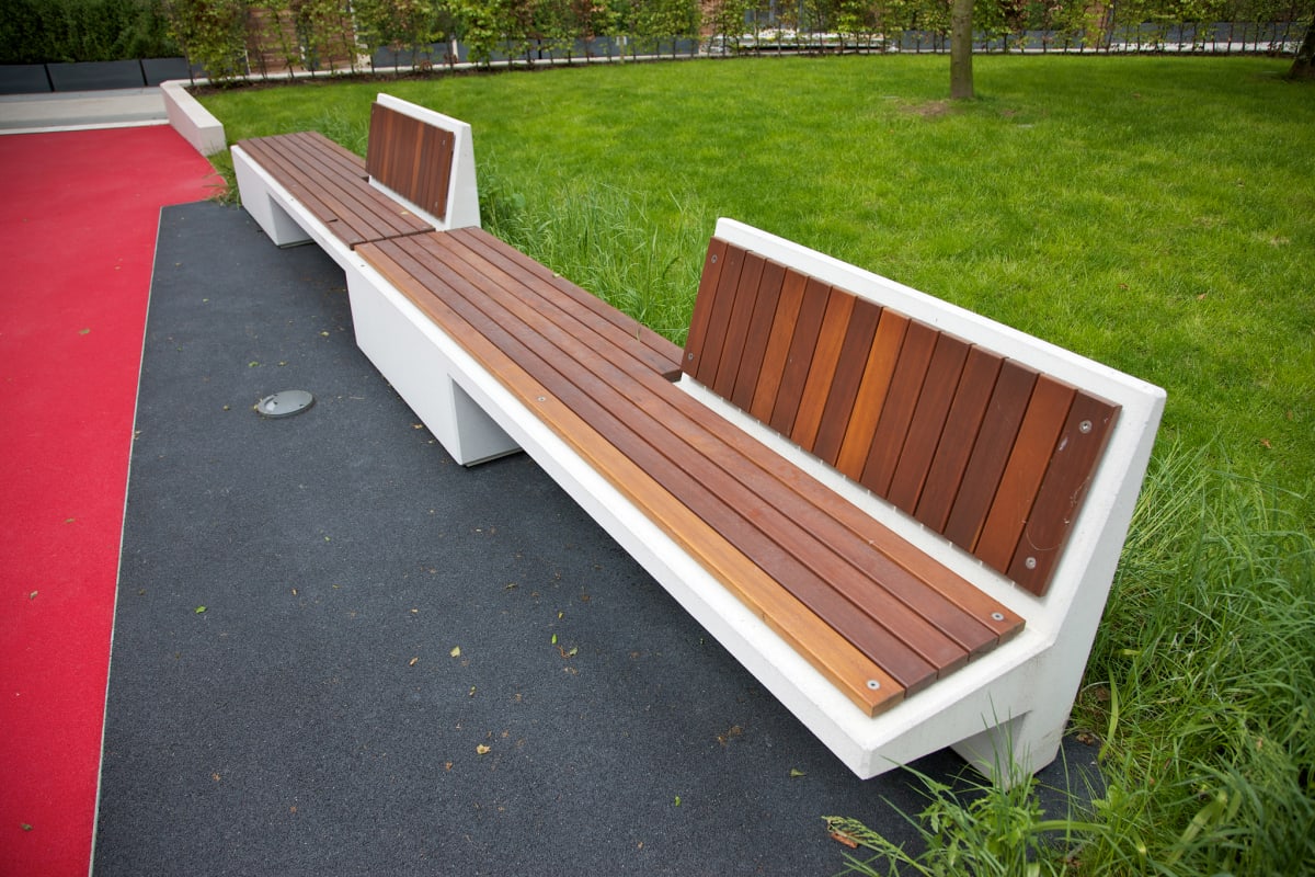escofet equal concrete and timber seat