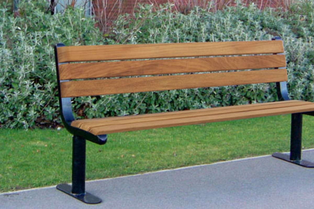 ferrocast parkway seat in polyurethane
