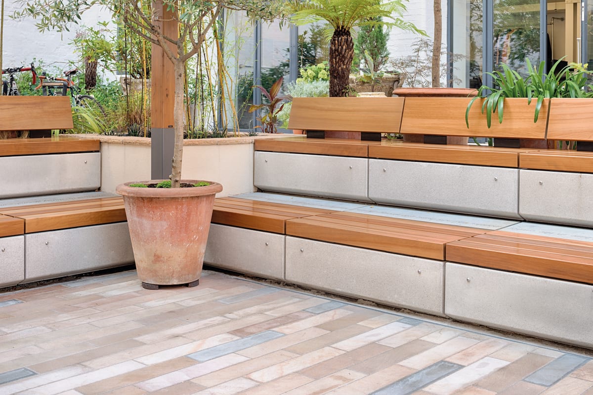 metrolinia seating - london design space courtyard