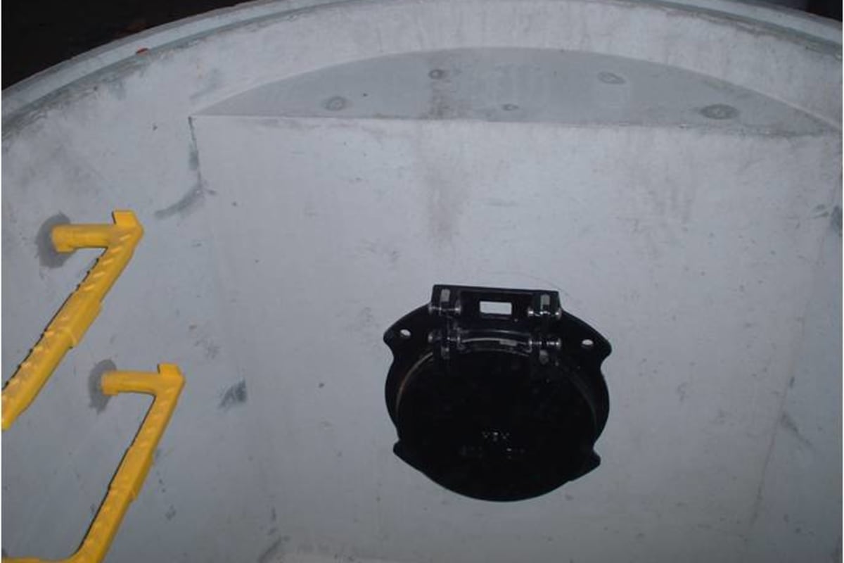 non-return flap valve chamber