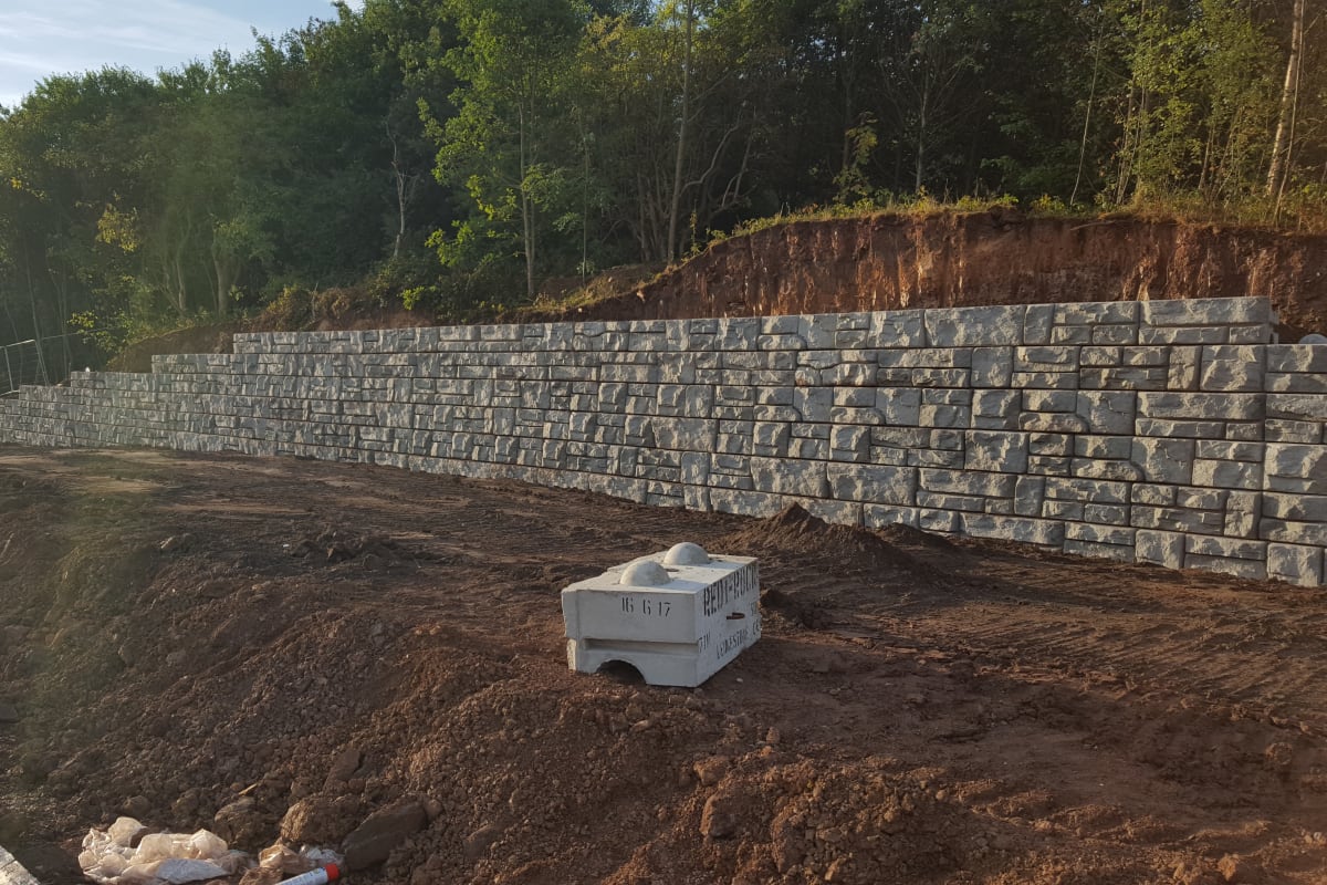 redi rock landscaping walls installation