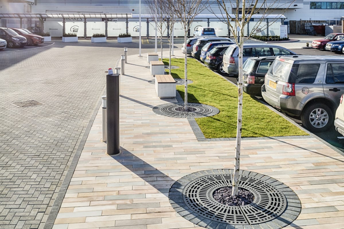 sineu graff stars (round) tree grille