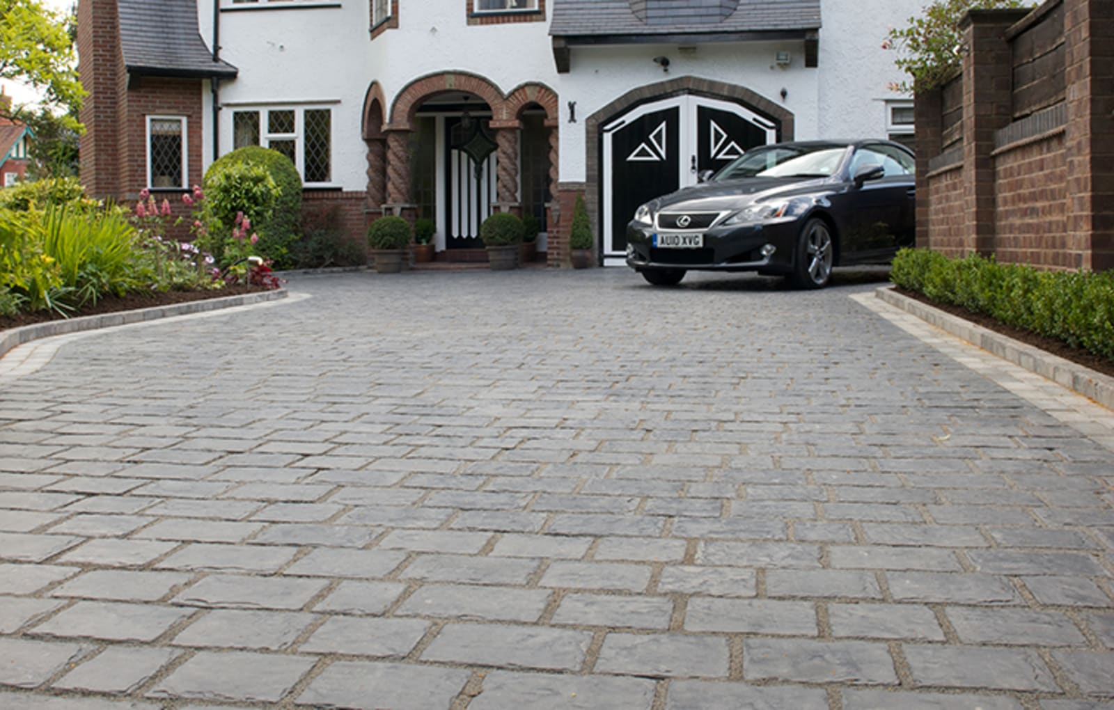 marshalls split stone installed by classic paving