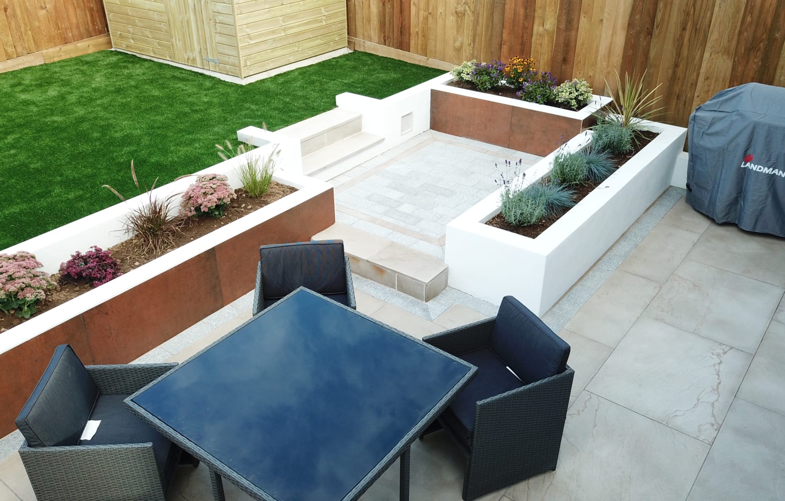 Sawn Versuro and Scoutmoor paving