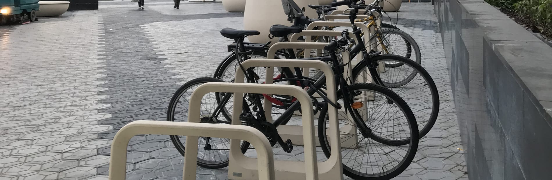 escofet raval cycle stand