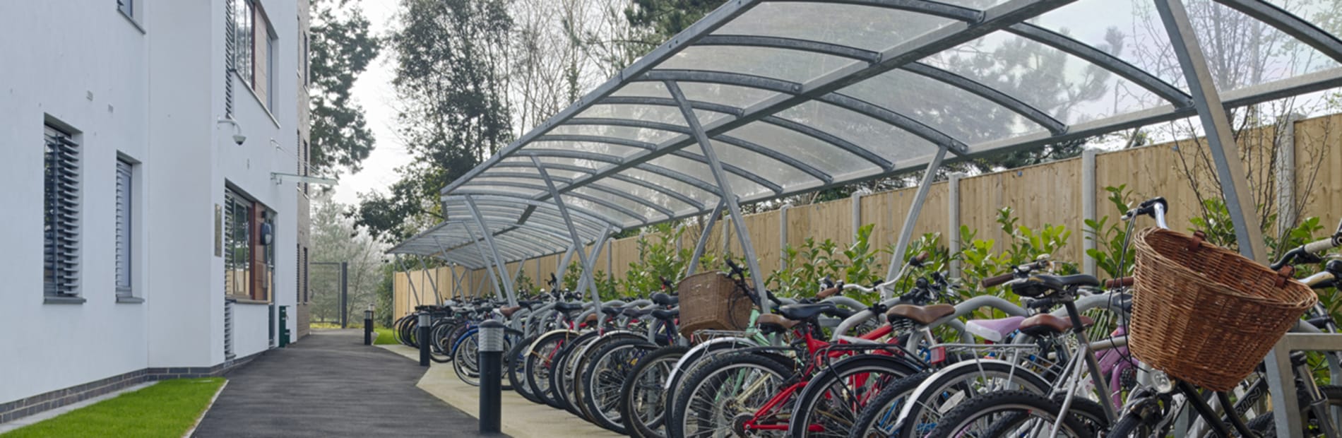 ollerton pluto cycle shelter