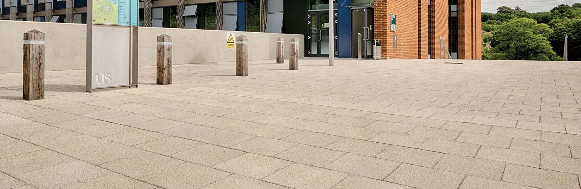 saxon textured paving