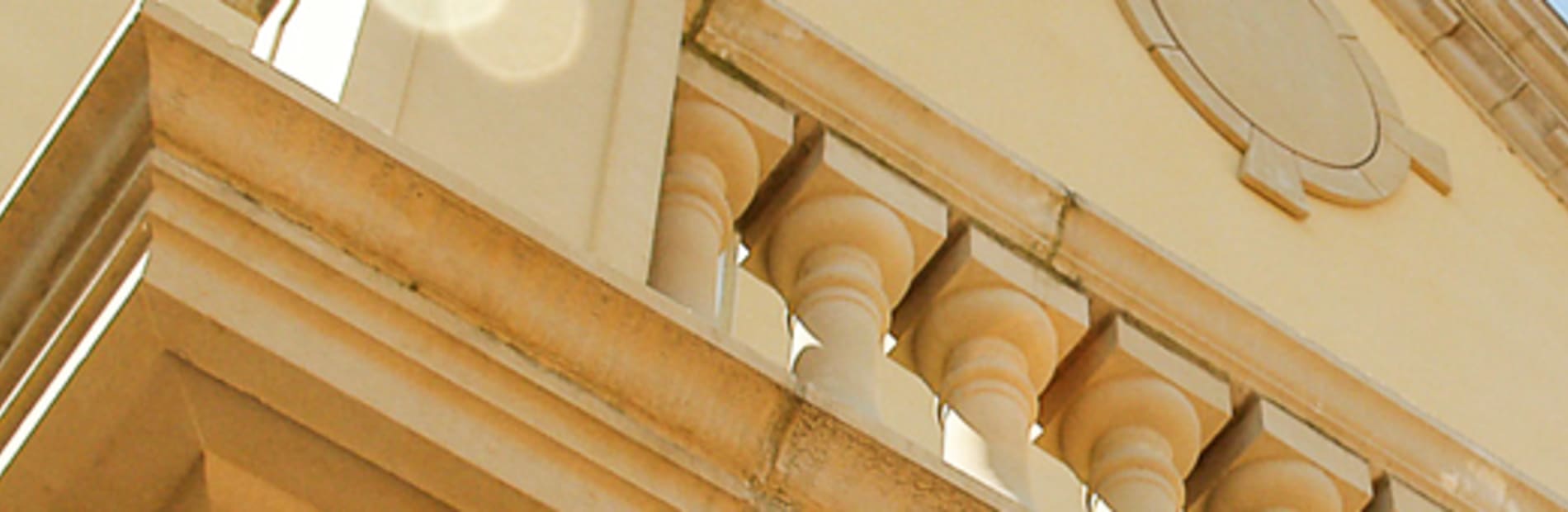Marshalls cast stone columns, entablatures and balustrading