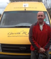 Gareth R Guck