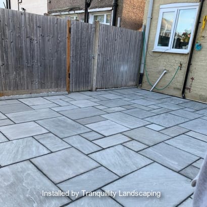 Marshalls patio product installed by a Marshalls register member