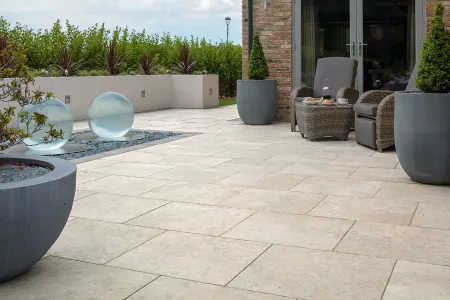 Marshalls Symphony Natural garden paving in Ivory.