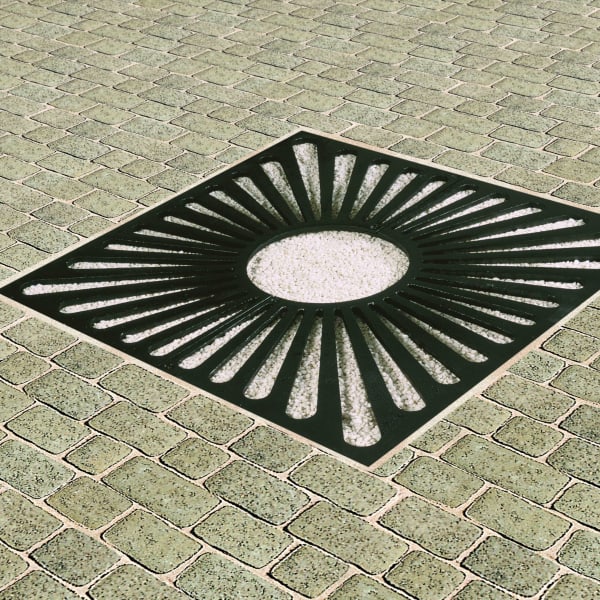 imperial 66 series cast iron tree grille