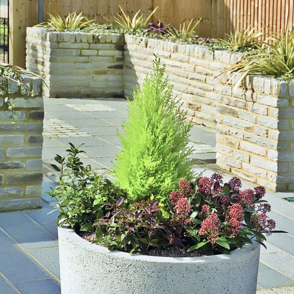 strada circular planter