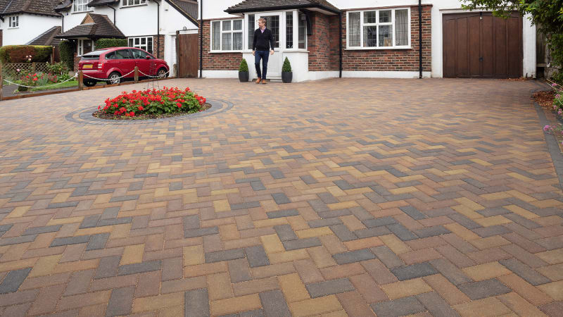 Driveline 50 Block Paving - Bracken And Charcoal Mix