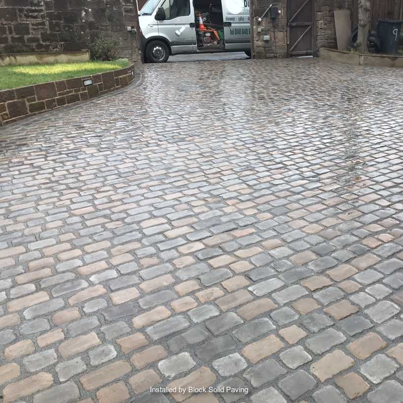 Marshalls Drivesys Cobble in Iron and Canvas Mix installed by a Marshalls register member.