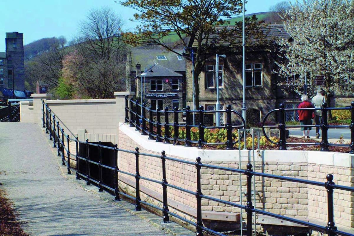 ferrocast berwick polyurethane post and rail