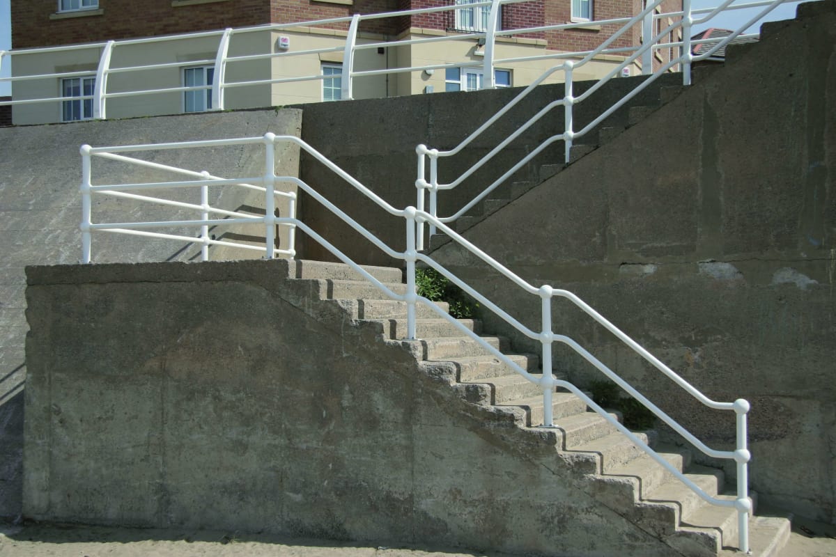 ferrocast harbour 3 rail polyurethane post and rail