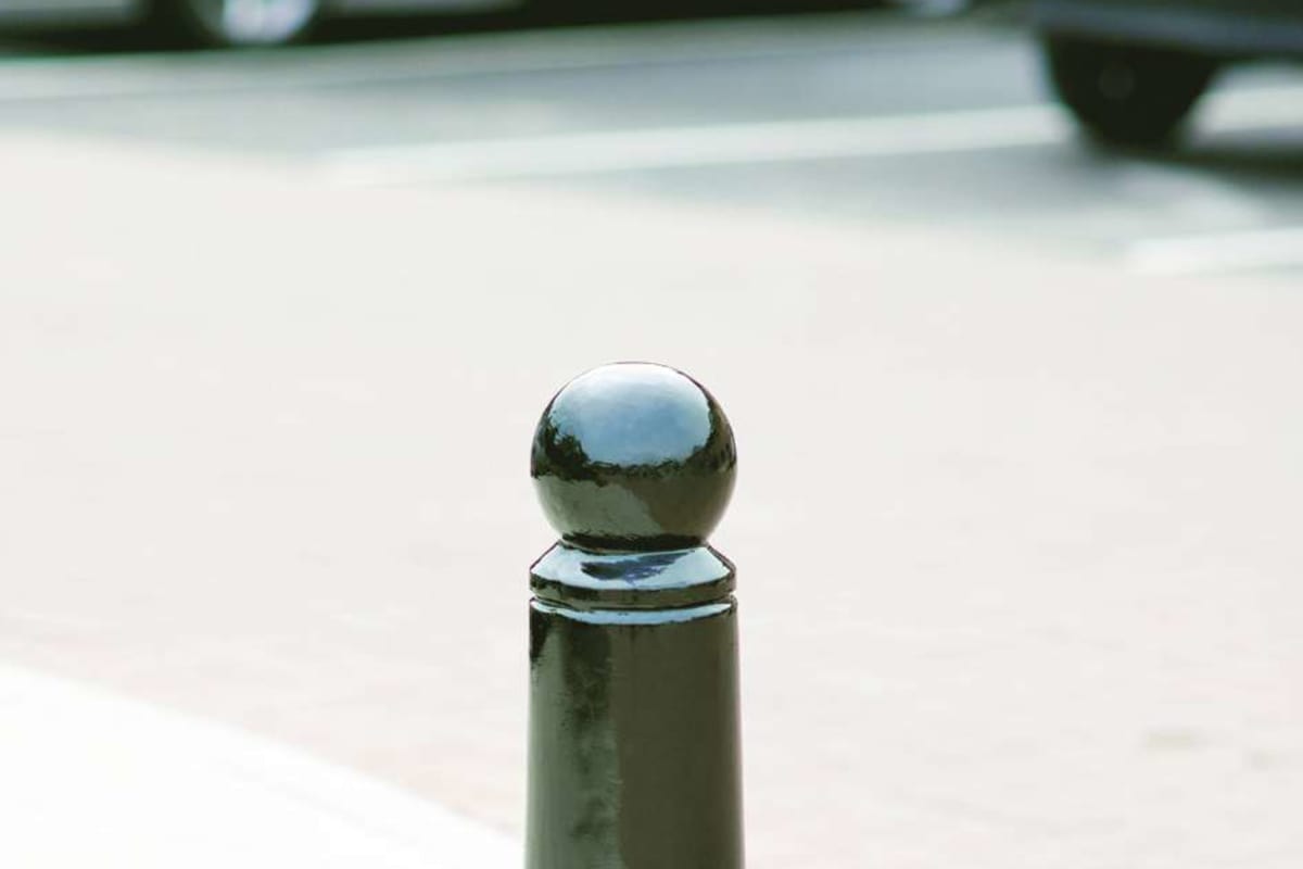 imperial msf 123 cast iron bollard