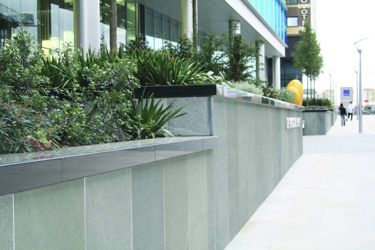 alta quartzite cladding - green - london
