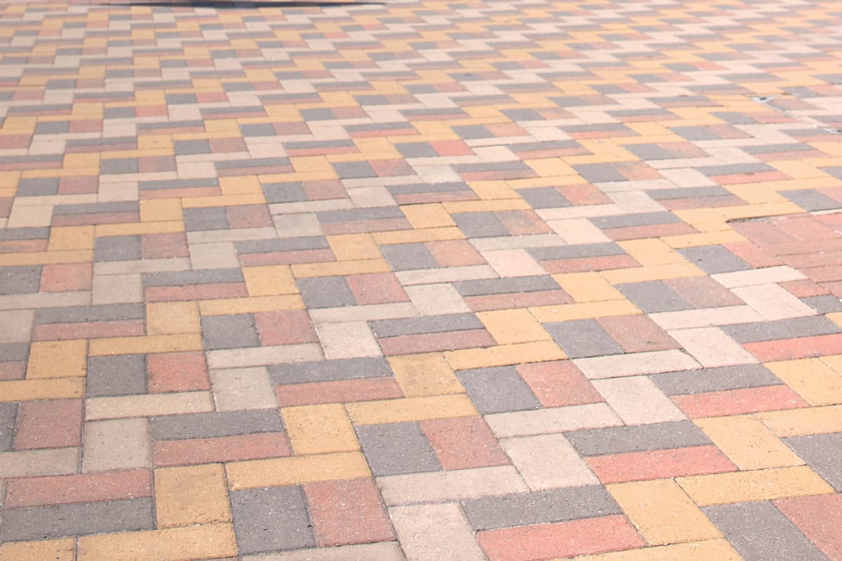 keyblok - brindle buff charcoal and natural cleveland