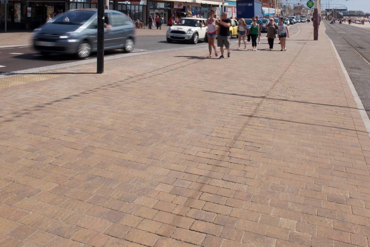 tegula - harvest and conservation kerb - silver grey
