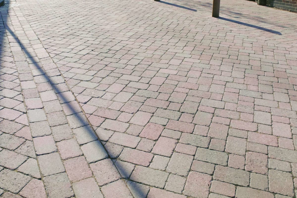 marshalls tegula red/charcoal loughborough