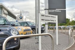 rb60 ss stainless steel hoop barriers bmw mini garage borehamwood