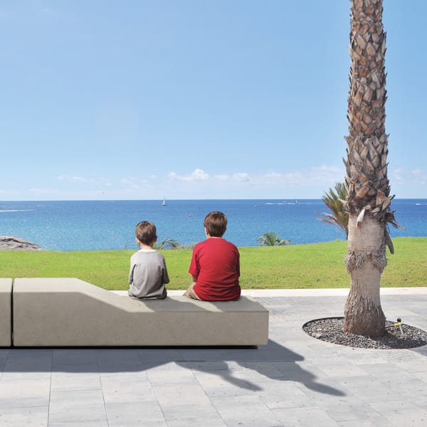 escofet garonne backless bench
