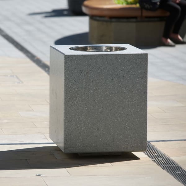 escofet socrates litter bin