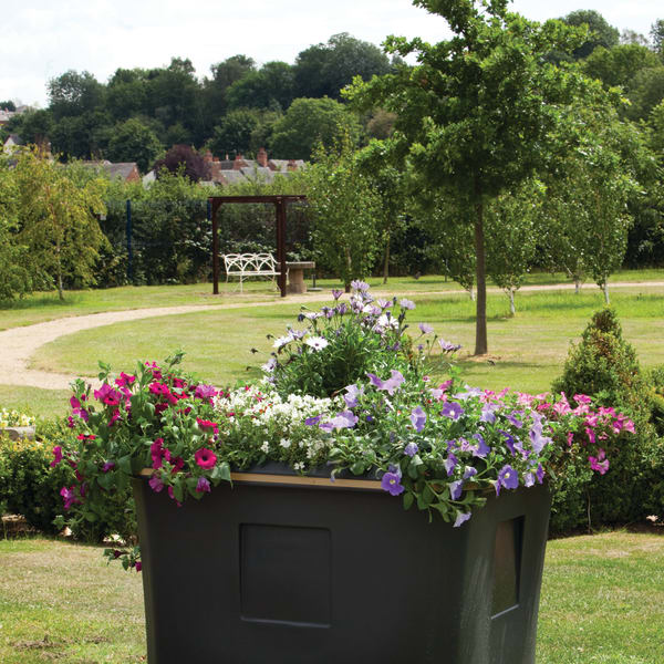 mplas heritage plastic square planter