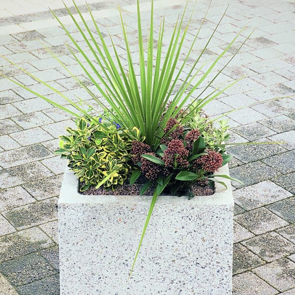 strada square planter