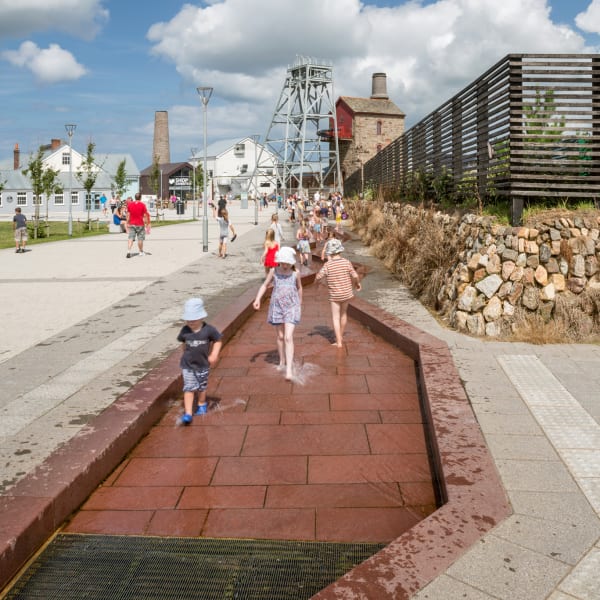 Porphyry Paving & Setts