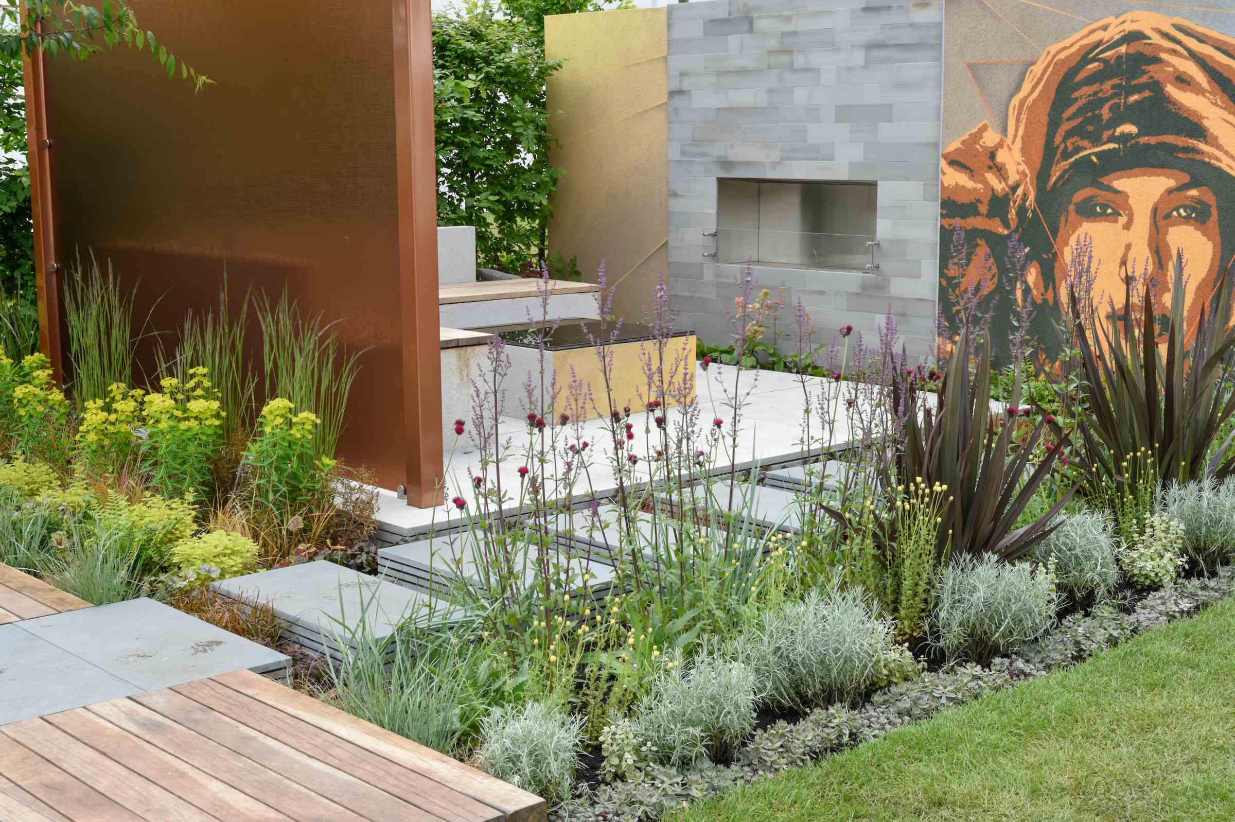 Grey paving laid at an exhibition at BBC gardeners world live