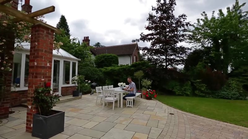 Garden Fly Through: Fairstone Limestone And Drivesett Tegula